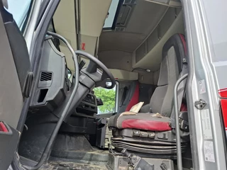 Volvo FH 2019 - FH4-460 / VEB+ / HYDRAULICS / DOUBLE TANK / SMART TACHO V2 / 719541 KM / LWDS / FRIDGE / AUTOMATIC / EURO-6-D / 2019 bild 11
