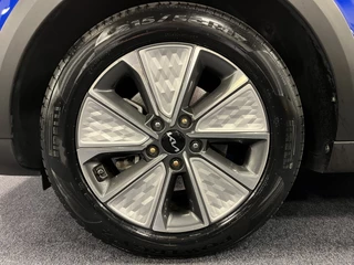 Kia e-Soul 2023 - ExecutiveLine 64kWh 204PK Automaat | Leder | Navigatie | Head-Up display | Schuifdak | Trekhaak | Harman Kardon Audio изображение 119