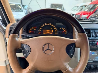 Mercedes-Benz G-Class 2006 - G400CDI BRABUS Uitvoering Automaat Airco Trekhaak MARGE imagem 25