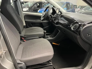 Volkswagen up! 2015 - 1.0 move up! 1e Eigenaar - NAP - Airco - Koppeling verv obrazek 23