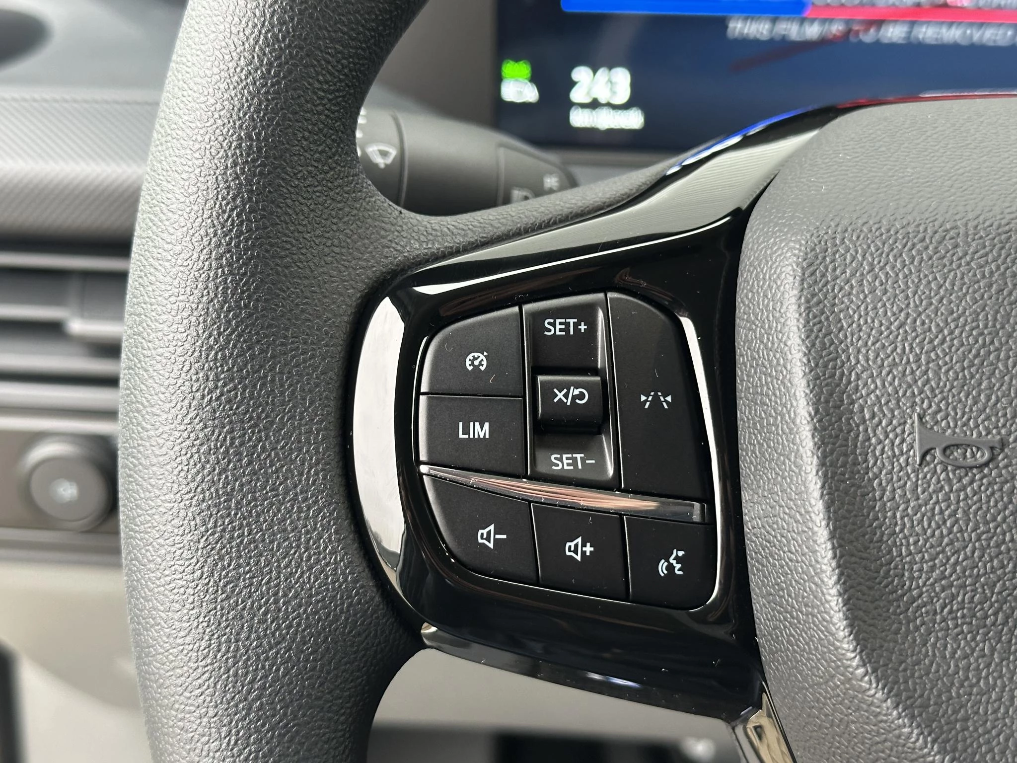 Ford E-Transit 2025 - Cust. 320 L1H1 Trend 65 kWh Nieuw! image 13