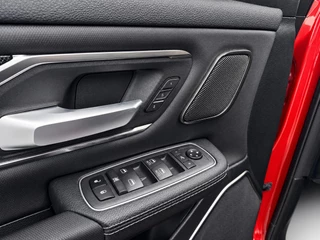 Dodge Ram 1500 2022 - 5.7 V8 Crew Cab 5'7 REBEL | Panoramadak/kantelschuif | Luchtvering | Multifunctione tailgate | Rambar | LPG&Trekhaak| 1e eigenaar| obrazek 31