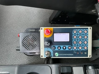 Renault D 26 WIDE Euro 6 Geesink Norba MF 300 Just 126.660 km! 2018 - N/A image 18