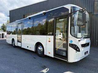 Volvo 2014 - 8900. 10,84m length. te koop