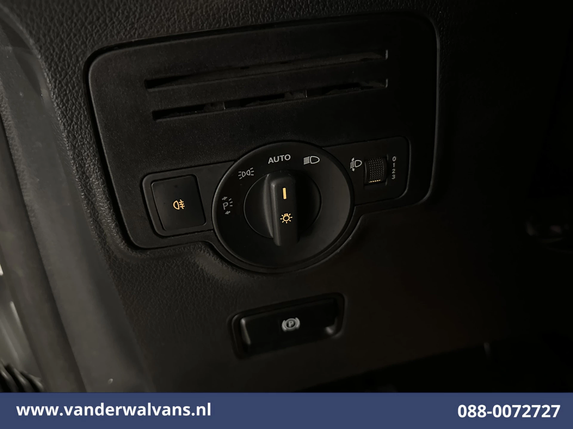 Mercedes-Benz Vito 2023 - 116 CDI 163pk L3H1 Euro6 Airco | Camera | Apple Carplay | Cruisecontrol | Stoelverwarming imagem 17