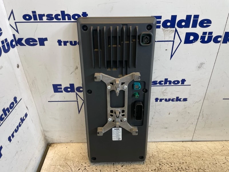 DAF 2025 - 2411288 / 2440572 MONITOR 15 INCH CAMERA SYSTEEM zdjęcie 2