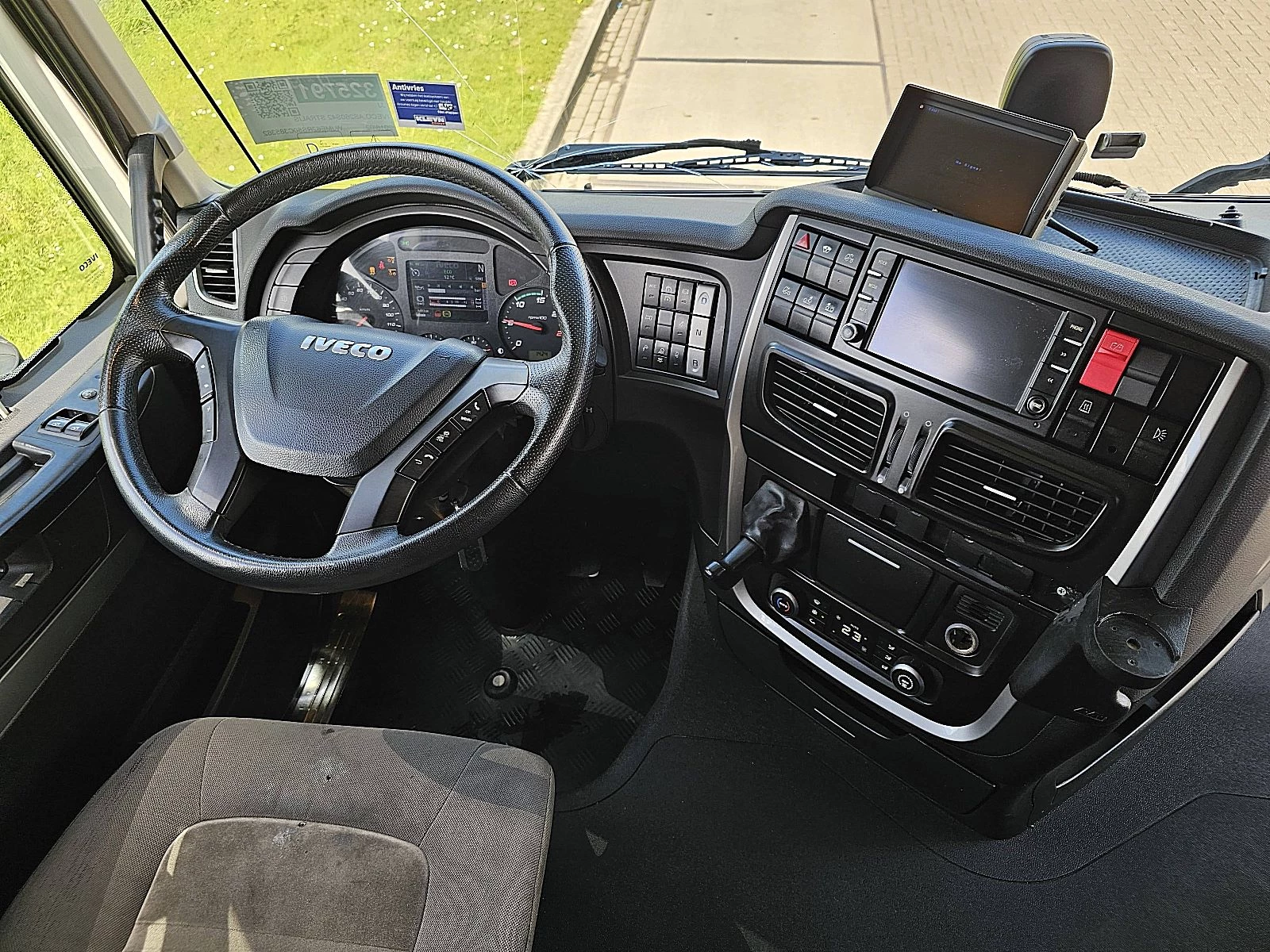 Iveco Stralis 2018 - AS260S42 Bild 8