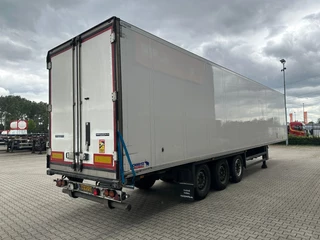 Schmitz Cargobull N/A 2015 - DISCBRAKES / CARRIER VECTOR 1950 D/E / DISCBRAKES / NL-TRAILER obrazek 4
