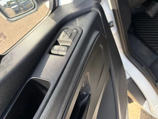 Mercedes-Benz Sprinter 2024 - 315 cdi l2h1 automaat airco apple carplay image 8
