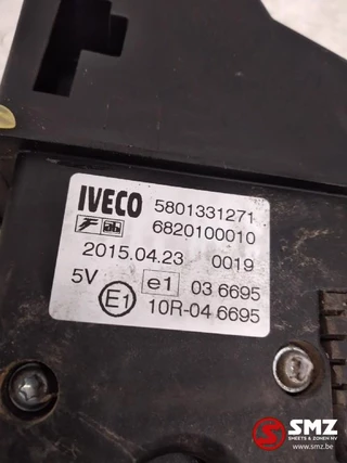 Iveco N/A 2015 - Occ gaspedaal Iveco immagine 3