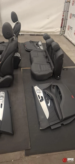Mercedes-Benz N/A 2018 - Occ interieur met zetels C253 Mercedes GLC image 6