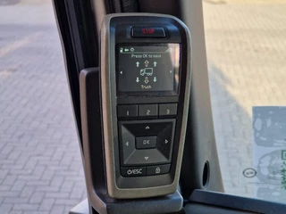 Volvo FM 2016 - 13.460 Globetrotter 6x2*4 - Frigo Carrier Supra 1150 U MT - Zepro loadlift - Steering axle bild 20