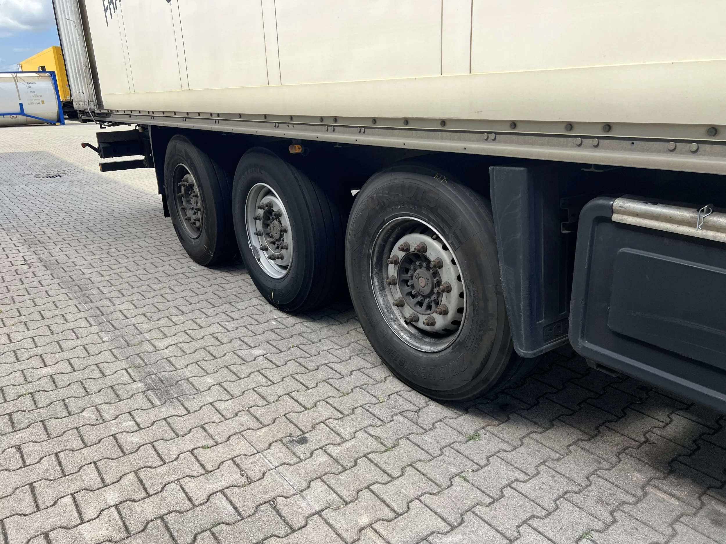 Schmitz Cargobull SKO 24 2008 - SKO24 / SAF DISC / 2x LIFTAXLE / GALVANIZED / NL-TRAILER afbeelding 8