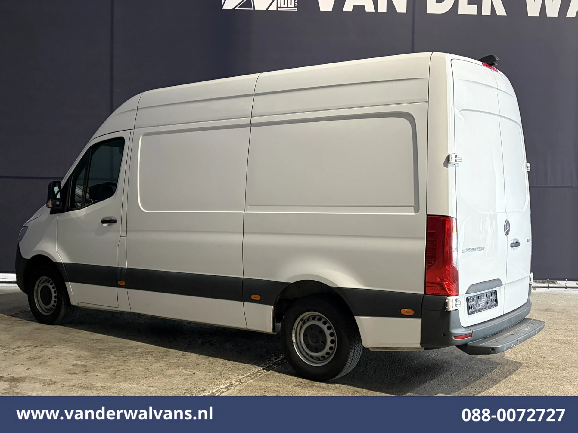 Mercedes-Benz Sprinter 2021 - 315 CDI 150pk L2H2 Euro6 Airco | Camera | Apple Carplay | Android Auto afbeelding 3