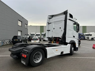 Mercedes-Benz Actros 2021 - 1842 StreamSpace / 424 dkm obrazek 2
