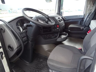 DAF N/A 2018 - XF106 SPACECAB obrazek 3