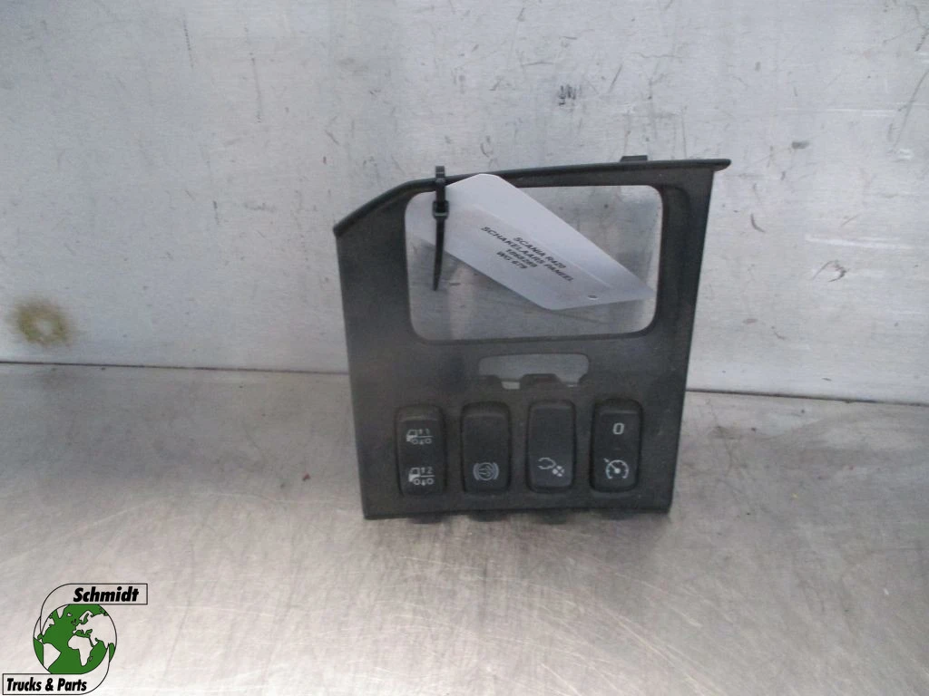 Scania - 1868289 schakelaar module R 420 Euro 6 imagen 1