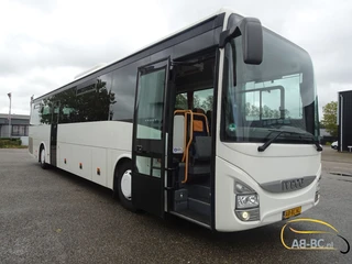 Iveco Crossway 61 Seats EURO 6 2017 afbeelding 3 miniatuur