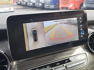 Mercedes-Benz EQV 2021 - 300 image 25