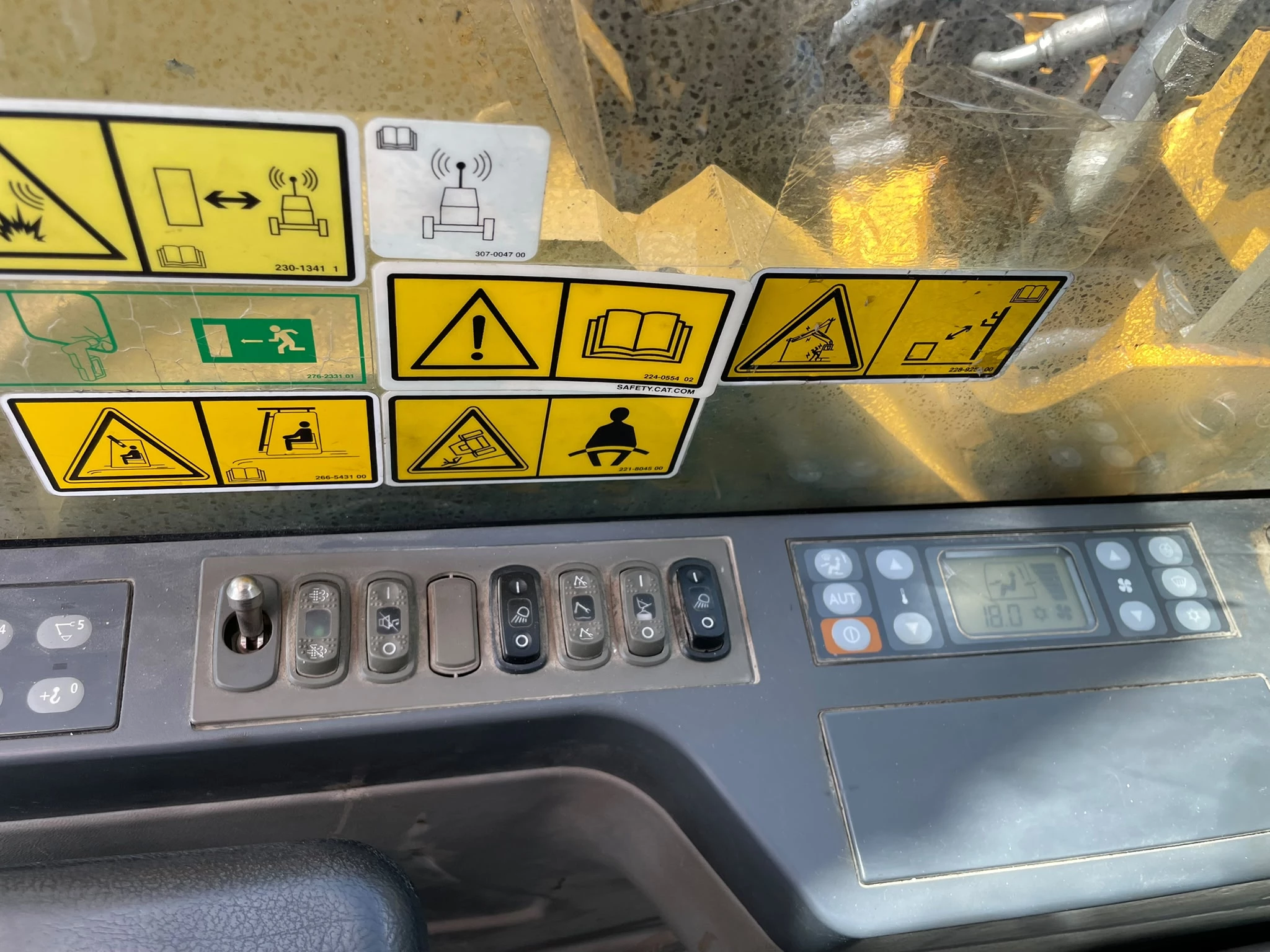 Caterpillar 329E Long Reach Excavator 2014 obrázek 23