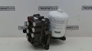 Knorr-Bremse - Compressed Air System Luchtdroger unit DAF imagem 2 miniatura