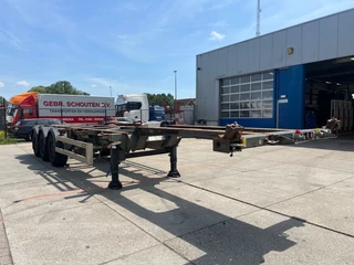 Van Hool N/A 2010 - 3B0070 / SAF + Disc / 1x Extendable / Lift Axle zdjecie 6