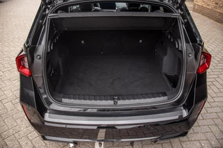 BMW iX1 2023 - xDrive30 67 kWh, Pano, Leder, Carplay, Ambient, H&K zdjecie 25