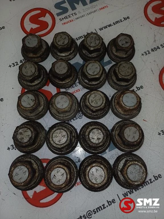 Diversen - Occ set van 20 hulsmoeren voor alu velg vooras imagem 1