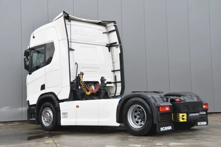 Scania R 2023 - R460 NGS 4x2 SUPER - NEW TACHO - RETARDER - 606 TKM - PARK. AIRCO - 4 POINT AIR SUSP. REAR - 2 x FUEL TANKS - LED LIGHTS - afbeelding 3 miniatuur