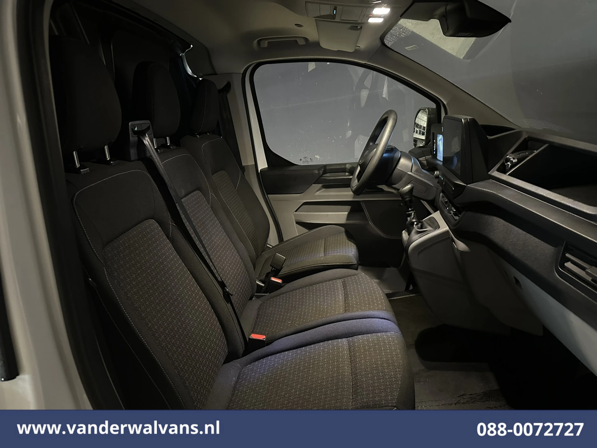 Ford Transit Custom 2024 - 2.0 TDCI 111pk L1H1 Euro6 Airco | Camera | Apple Carplay | LED | Cruisecontrol Bild 7