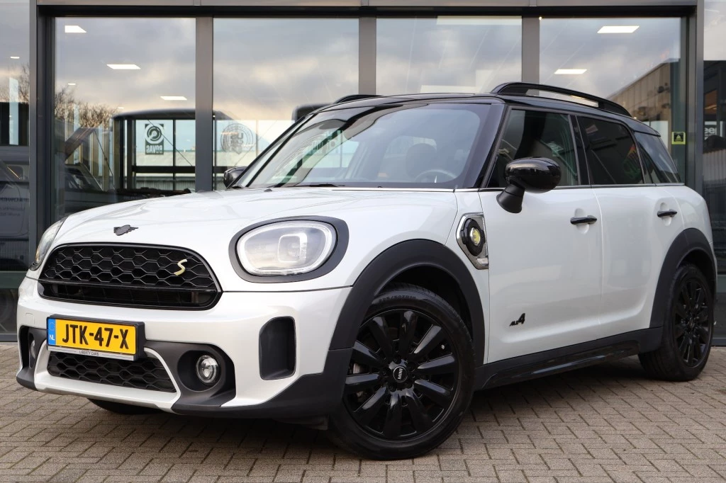 MINI Countryman 2023 - 1.5 Cooper SE ALL4 Chili / Plug In Hybrid / Leder afbeelding 1