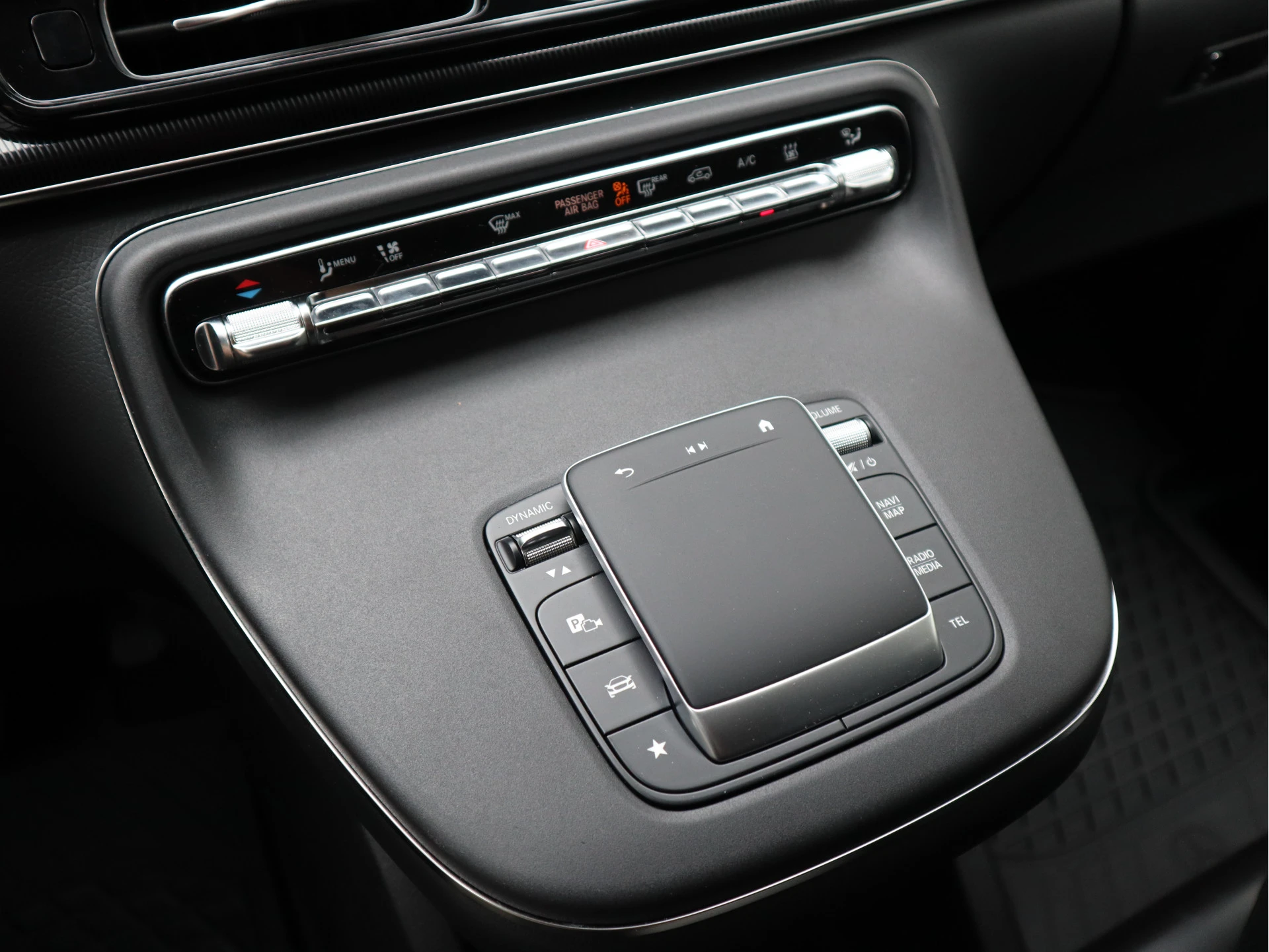 Mercedes-Benz EQV 2024 - 300 90 kWh L2 - 8 Persoons 2+3+3 - Facelift afbeelding 18