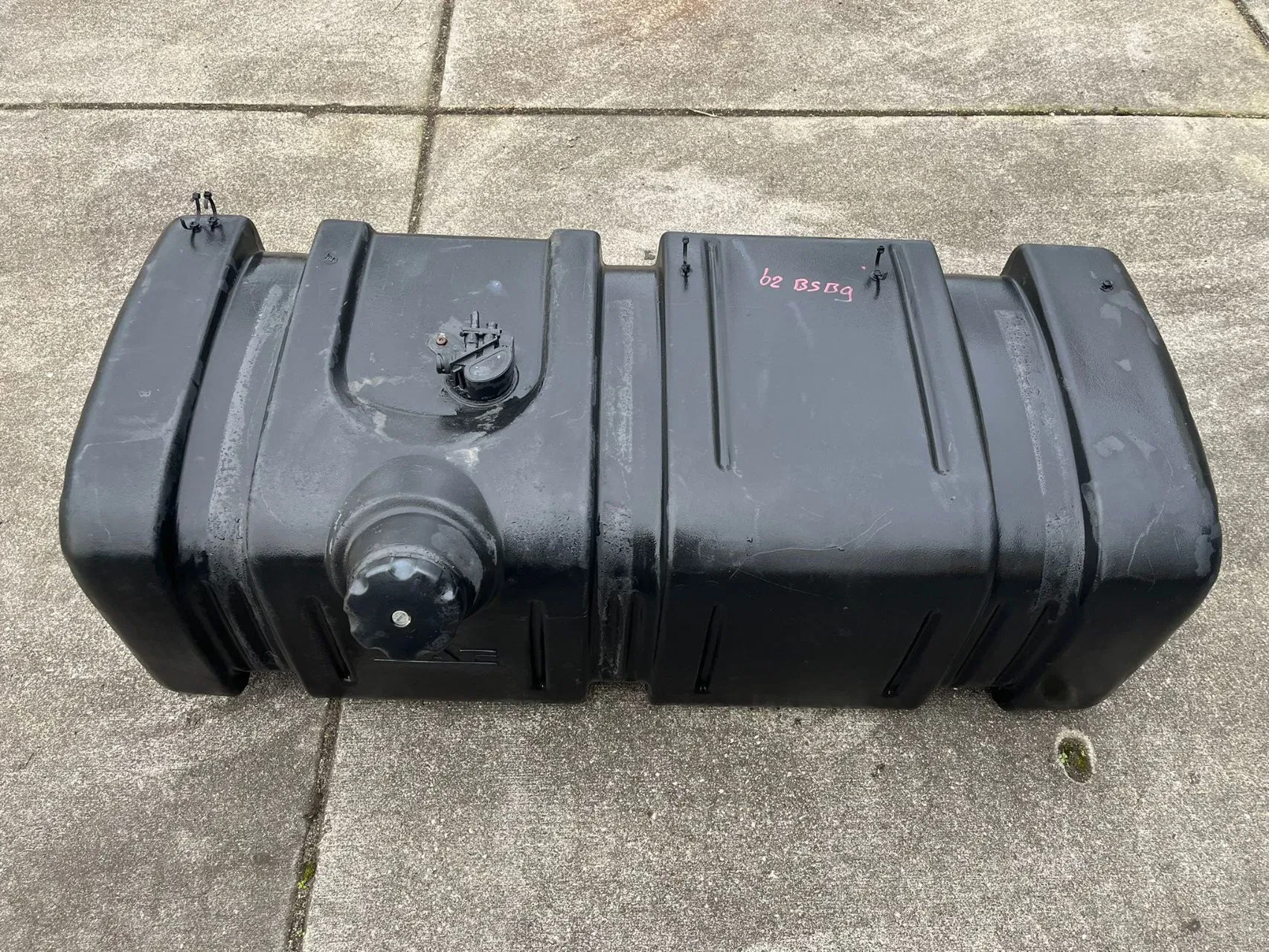 DAF - Brandstoftank Diesel 200L 1704969 obrázek 1