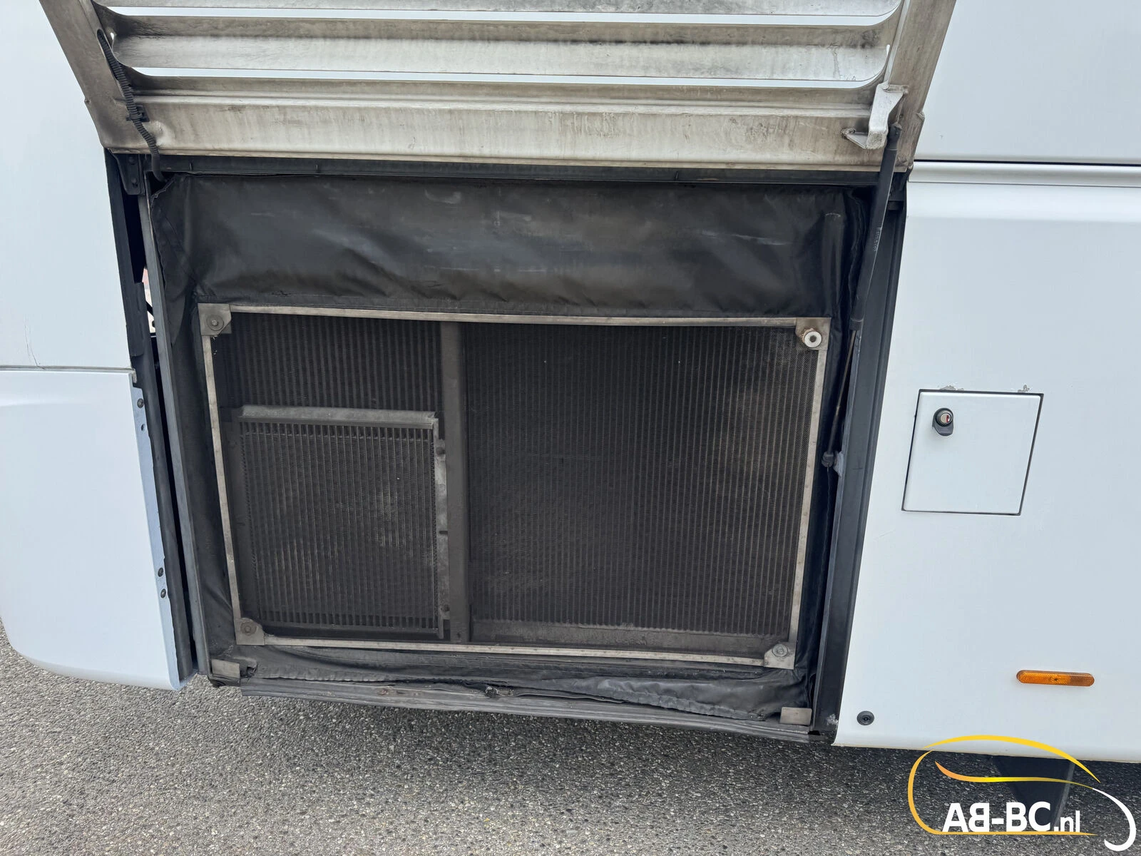 VDL Futura FHD2 129 440 2014 afbeelding 24