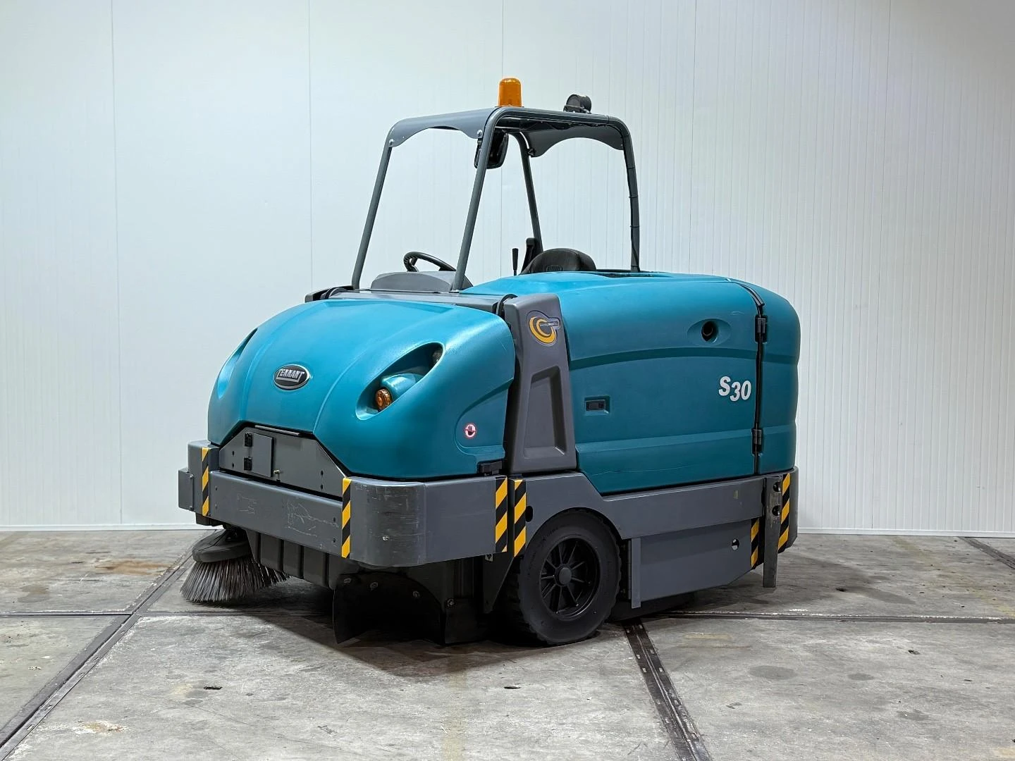 Tennant S30 2016 image 1