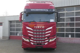 Iveco S-WAY 510 2021 - | Hydraulic | Retarder | 637466Km | 2021 | 2 Tanks | Smart Tacho 2 | Alcoas | Full Spoiler | Stand Klima | Navi | Belgium Truck afbeelding 2 miniatuur