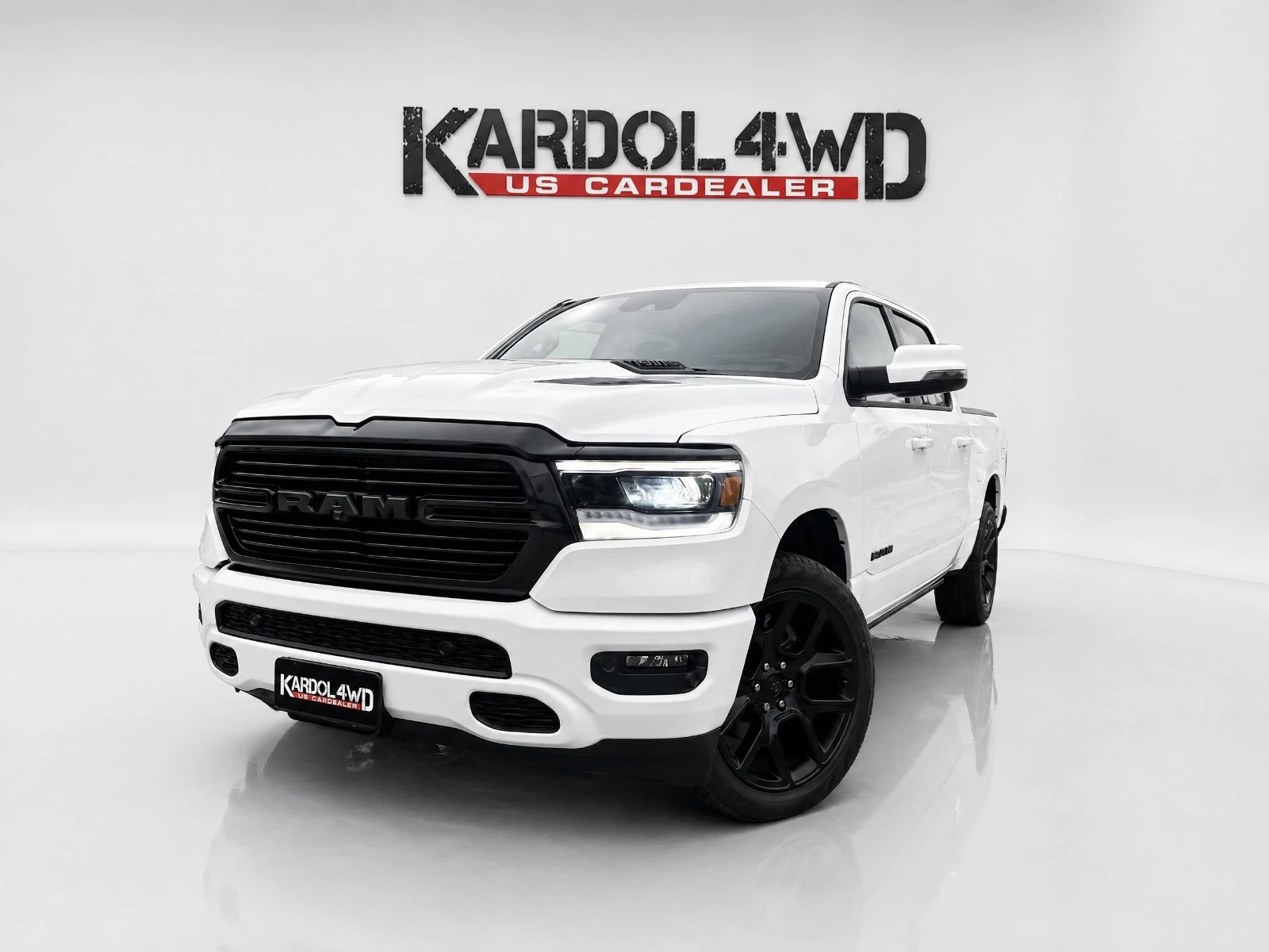 Dodge Ram 1500 2024 - 5.7 V8 4x4 Crew Cab SPORT GT BPM VRIJ! | Incl LPG | Trekhaak 13-polig | Bedcover | Adaptive cruise | PANORAMADAK| obrázek 1
