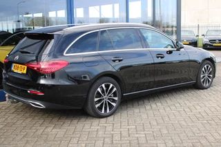 Mercedes-Benz C-Class 2022 - Estate 300e Luxury Line DISTRONIC CAMERA SFEER CARPLAY TREKHAAK immagine 4