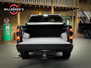 Dodge Ram 1500 2024 - 5.7 V8 4x4 Limited Night, bild 9
