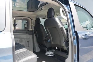 Ford Tourneo Custom 2026 - 340 2.5 PHEV L2H1 Titanium X 232pk | ACC | Pano | B&O | Elek. schuifdeuren | 360 camera | Elek-Trekhaak | Prijs excl. BTW | Rijklaar image 50