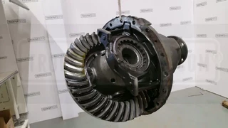 Meritor N/A - Axle & Steering Parts Differentieel R=1:3,36 Iveco изображение 1