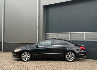 Volkswagen Passat CC 2010 - 1.8 TSI 4p. Bj.2010 Pano|Navi|Pdc|Nap. image 2 miniature