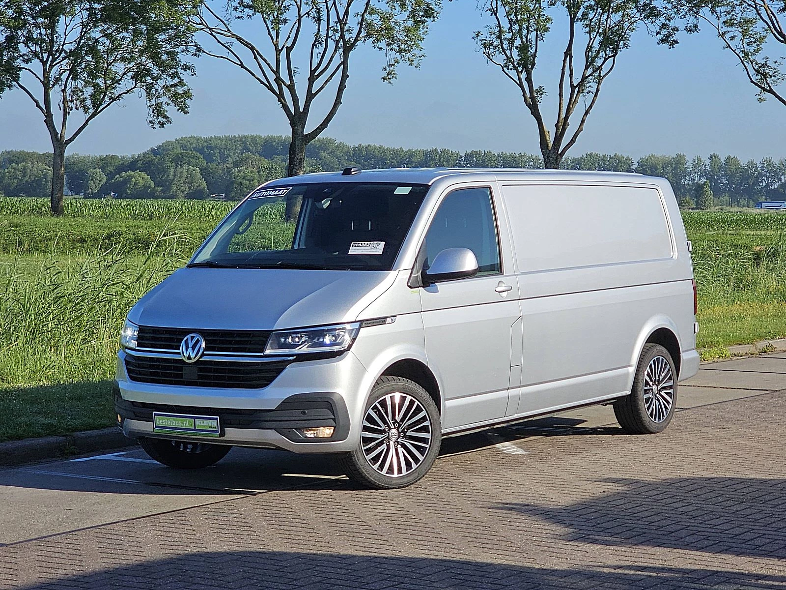 Volkswagen Transporter 2023 - 2.0 TDI Bild 2