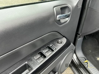 Jeep Compass 2011 - 2.0 Sport / apk 6-2027 immagine 5