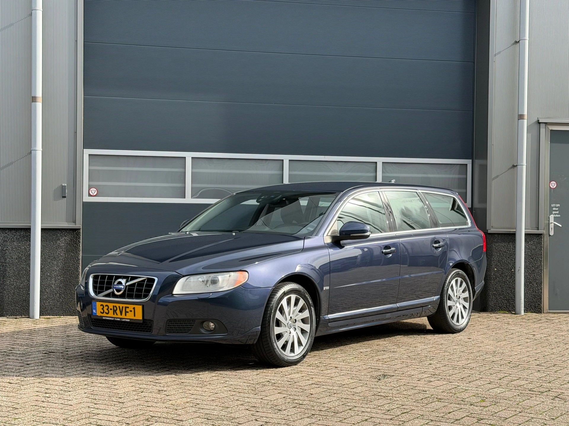 Volvo V70 2011 - 1.6 T4 Limited Edition bj.2011 Nwe koppeling|Navi|Pdc|Nap. afbeelding 1