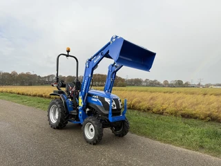 Solis minitractor NIEUW met frontlader / brede agribanden 2026 afbeelding 2 miniatuur