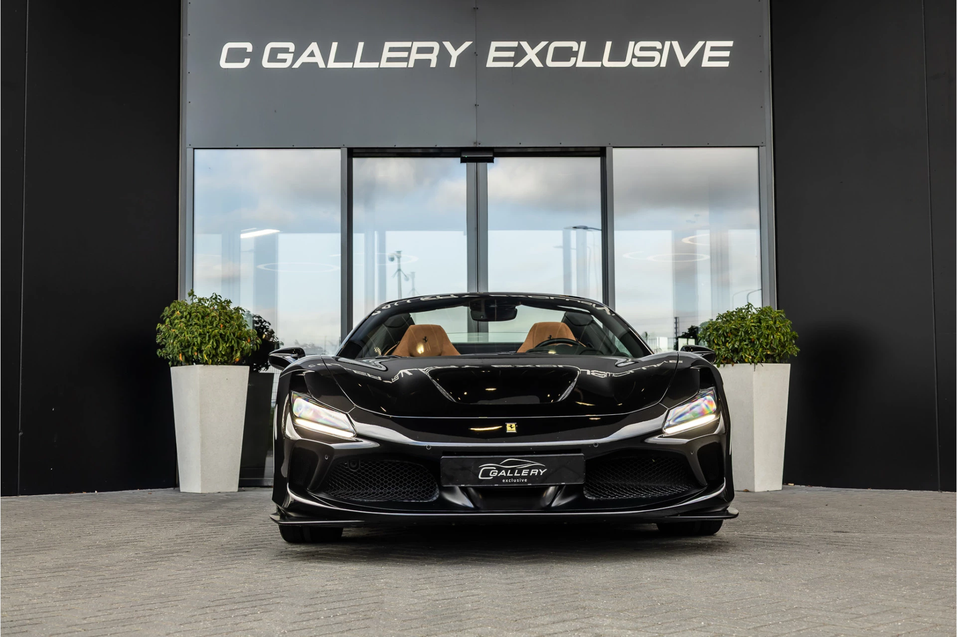 Ferrari F8 Spider 2022 - 3.9 V8 HELE obrázek 2