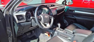 Toyota Hilux 2022 - 2.4 D-4D 4x4 Automaat | 150pk | Luxe uitvoering Hilux 2.4 D-4D 4x4 Automaat afbeelding 36