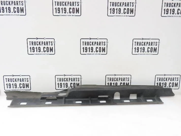 Volvo - 22957866 Radiateur lijst Re. FM изображение 1