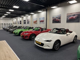 Mazda MX-5 2020 - ND Roadster 1.5 SkyActiv-G 132PK 100th Anniversary Bose Leder Camera PDC Apple CarPlay imagem 38